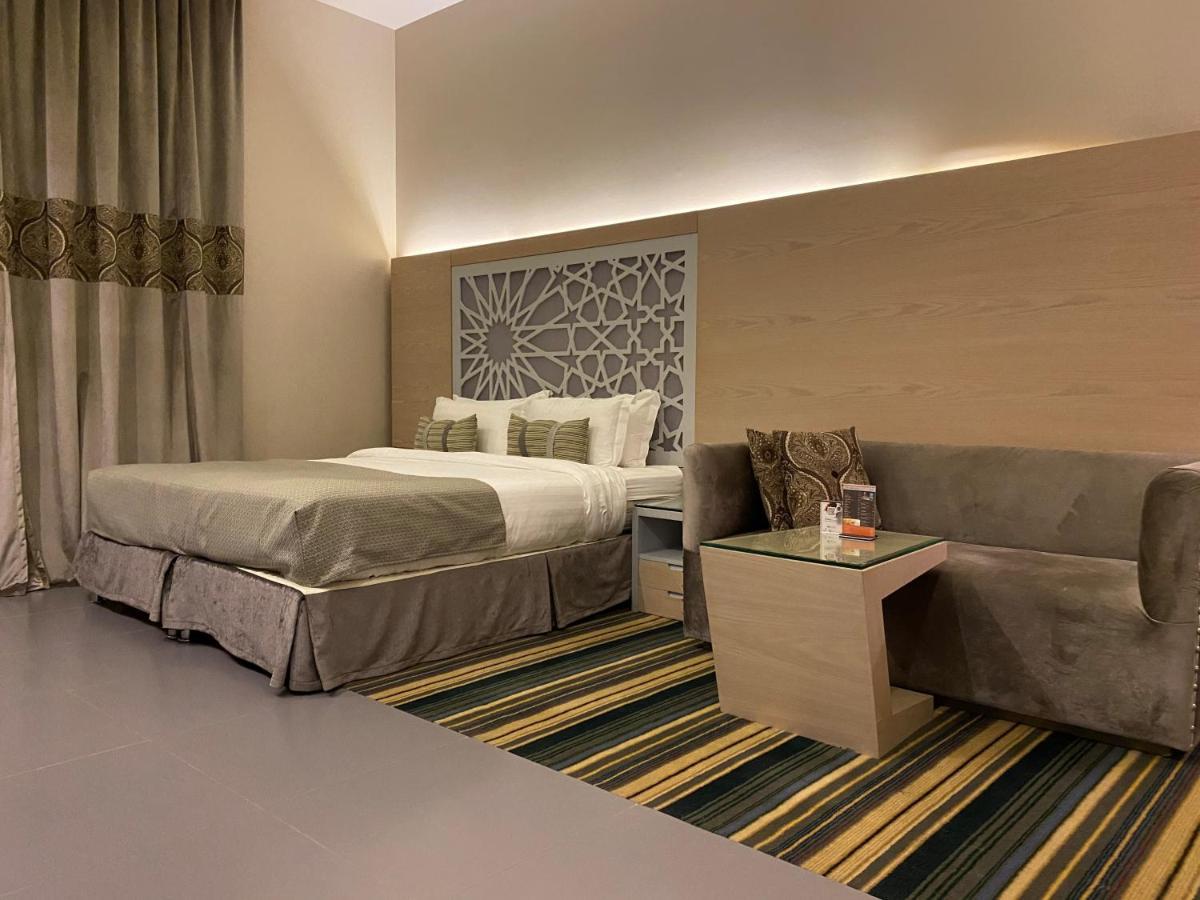 Ewaa Express Hotel - Al Hamra Jeddah Exterior photo