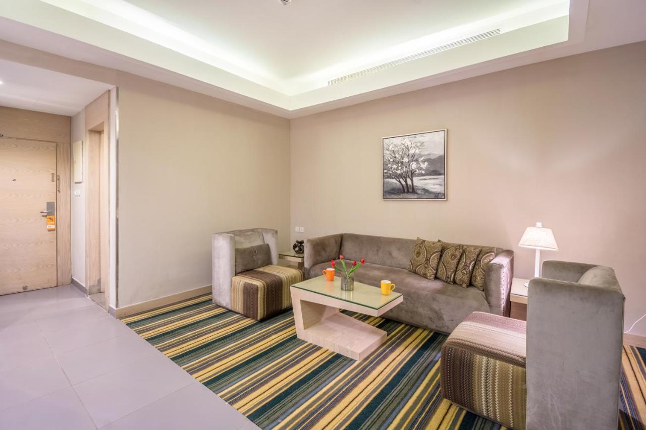 Ewaa Express Hotel - Al Hamra Jeddah Exterior photo
